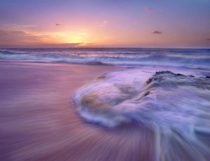 Tim Fitzharris - Sandy beach at sunset, Oahu, Hawaii