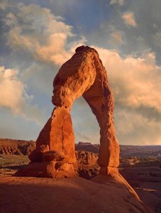 Tim Fitzharris - Delicate Arch in Arches National Park, Utah