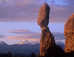 Tim Fitzharris - La Sal Mountains and Balanced Rock, Arches National Park, Utah