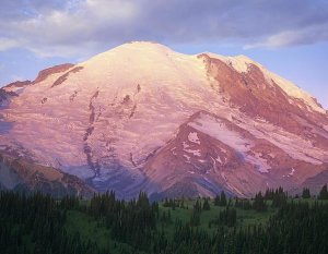 Tim Fitzharris - Mount Rainier at sunrise, Mount Rainier National Park, Washington