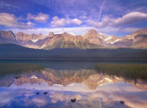 Tim Fitzharris - Mount Chephren reflected in Waterfowl Lake, Banff National Park, Alberta, Canada