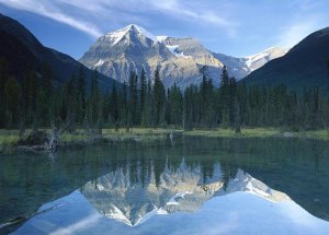Tim Fitzharris - Mt Robson, highest peak in the Canadian Rocky Mountains, reflected in lake, British Columbia, Canada
