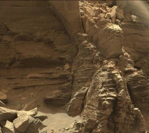 Curiosity - Mars Rover Farewell to Murray Buttes Image 4