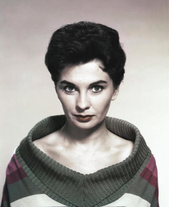 Hollywood Photo Archive - Jean Simmons