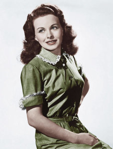 Hollywood Photo Archive - Jeanne Crain