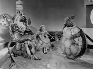 Hollywood Photo Archive - Alice in Wonderland, 1933