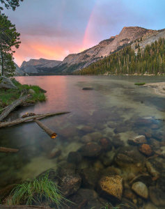 Tim Fitzharris - Sunset and rainbow at Lake Tenaya and Sierra Nevada, Yosemite National Park, California