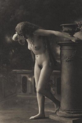Vintage Nudes - Clothed in her Hair