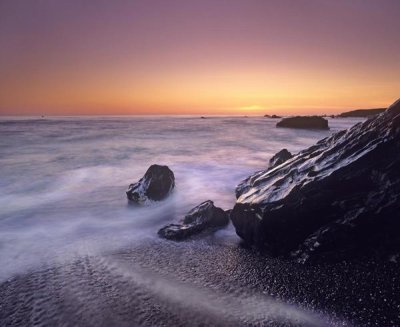 Tim Fitzharris - Sunset at San Simeon State Park Big Sur, California