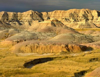 Tim Fitzharris - Eroded buttes and prairie in Badlands National Park, South Dakota