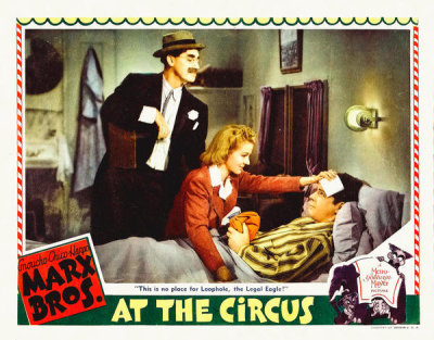 Hollywood Photo Archive - Marx Brothers - At the Circus 04