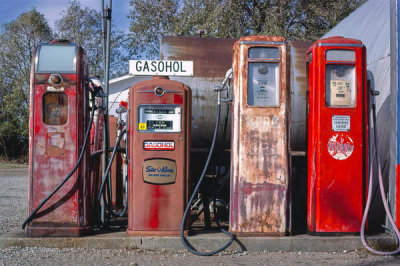 John Margolies - Four gas pumps, Yoder, Kansas