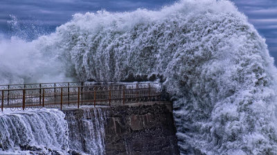 Roberto Zanleone - Big Sea Wave