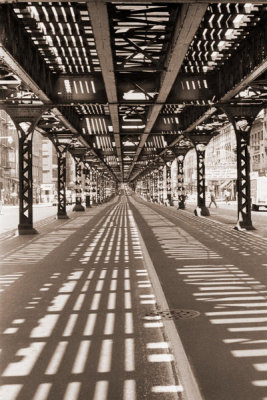Angelo Rizzuto - Under an elevated railway - possibly 3rd Ave., New York City, 1953
