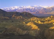 Tim Fitzharris - Looking at Panamint Range over the Furnace Creek playa from Zabriskie Point, Death Valley National Park, California