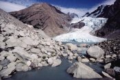 Tui De Roy - Glacier tumbling down from granite peaks, Los Glaciares NP, Patagonia, Argentina