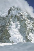 Colin Monteath - Avalanche falling from Gasherbrum, Baltoro Glacier, Karakoram, Pakistan