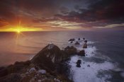 Colin Monteath - Nugget Point lighthouse at sunrise, South Island, New Zealand
