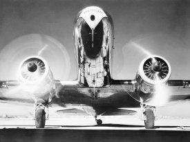 Unknown - Front View of Passenger Airplane