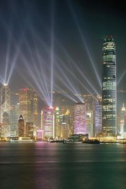 Chan Yat Nin - Symphony of Lights, Hong Kong (center)