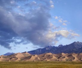 Tim Fitzharris - Sand dunes and mountains, Great Sand Dunes National Monument, Colorado