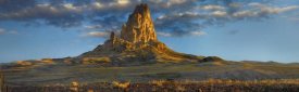Tim Fitzharris - Agathla Peak, the basalt core of an extinct volcano, Monument Valley Navajo Tribal Park, Arizona