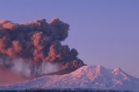 Tui De Roy - Mt Ruapehu eruption 1996, Tongariro National Park, New Zealand