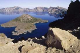 Gerry Ellis - Wizard Island in Crater Lake National Park, Oregon