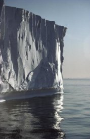 Colin Monteath - Tabular iceberg in the Ross Sea, Antarctica