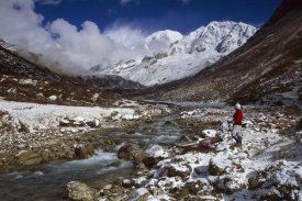 Colin Monteath - Kabru Peak, winter snowfall, Rathong Chu, Sikkim Himalaya, India