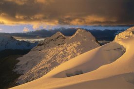 Grant Dixon - Sunset on Chinchey Massif, Cordillera Blanca, Peru