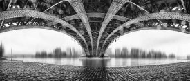Em-Photographies - Under The Iron Bridge