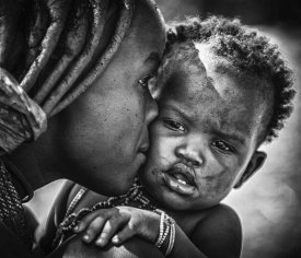 Pavol Stranak - Kiss From Beautiful Himba Mom