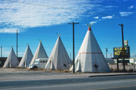 John Margolies - Wigwam Village No. 6, Route 66, Holbrook, Arizona