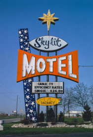John Margolies - Sky-Lit Motel sign, Green Bay, Wisconsin