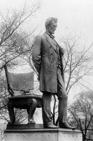 Vintage Chicago - Lincoln statue bronze Chicago Illinois