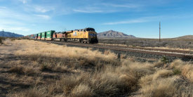 Carol Highsmith - Eastbound freight train approaches Sierra Blanca in Hudspeth County, west Texas, 2014