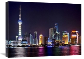 Vadim Ratsenskiy - Shanghai at night