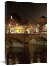 Vadim Ratsenskiy - Rome at night (center)