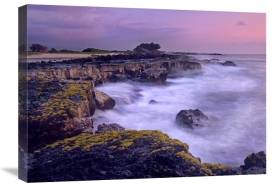 Tim Fitzharris - Ocean and lava rocks at sunset, Pu'uhonua, Hawaii