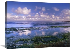 Tim Fitzharris - Tidepools and waves at Ho'okipa Beach, Maui, Hawaii