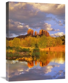 Tim Fitzharris - Cathedral Rock reflected in Oak Creek at Red Rock Crossing, Red Rock State Park near Sedona, Arizona