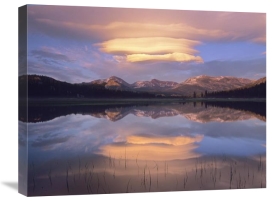 Tim Fitzharris - Lenticular clouds over Mount Dana, Mount Gibbs, and Mammoth Peak at Tuolumne Meadows, Yosemite National Park, California