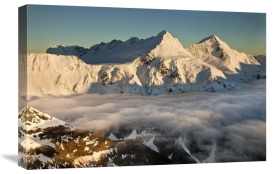 Colin Monteath - Mount Pollux and Mount Castor at dawn, Wilkin Valley, Mount Aspiring National Park, New Zealand