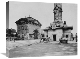 Eugène Atget - Paris, 1903-1904 - Ancienne Barrière du Trône (Tollbooth Pavilion and Column)