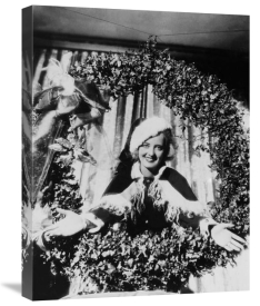 Hollywood Photo Archive - Bette Davis Christmas Wreath