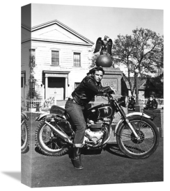 Hollywood Photo Archive - Marlon Brando - The Wild One