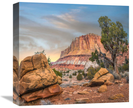Tim Fitzharris - Mountain, Capitol Reef National Park, Utah