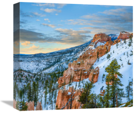 Tim Fitzharris - Hoodoos in winter, Bryce Canyon National Park, Utah