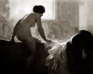 Vintage Nudes - Into the Bath
